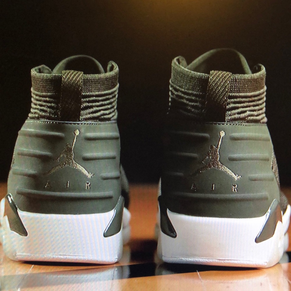 JORDAN FLYKNIT ELEVATION 23 SNEAKERS - Picture 3 of 8